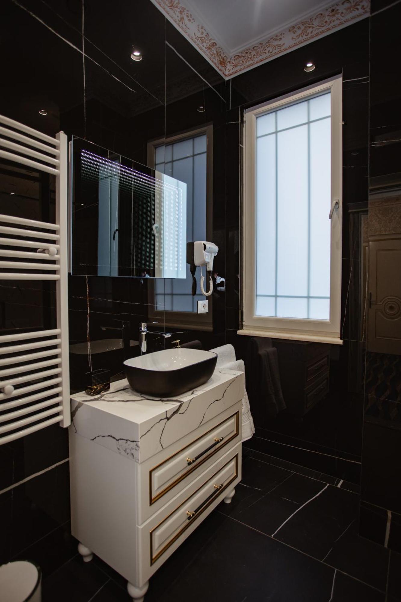 Ervini Boutique Hotel Shkodër 외부 사진