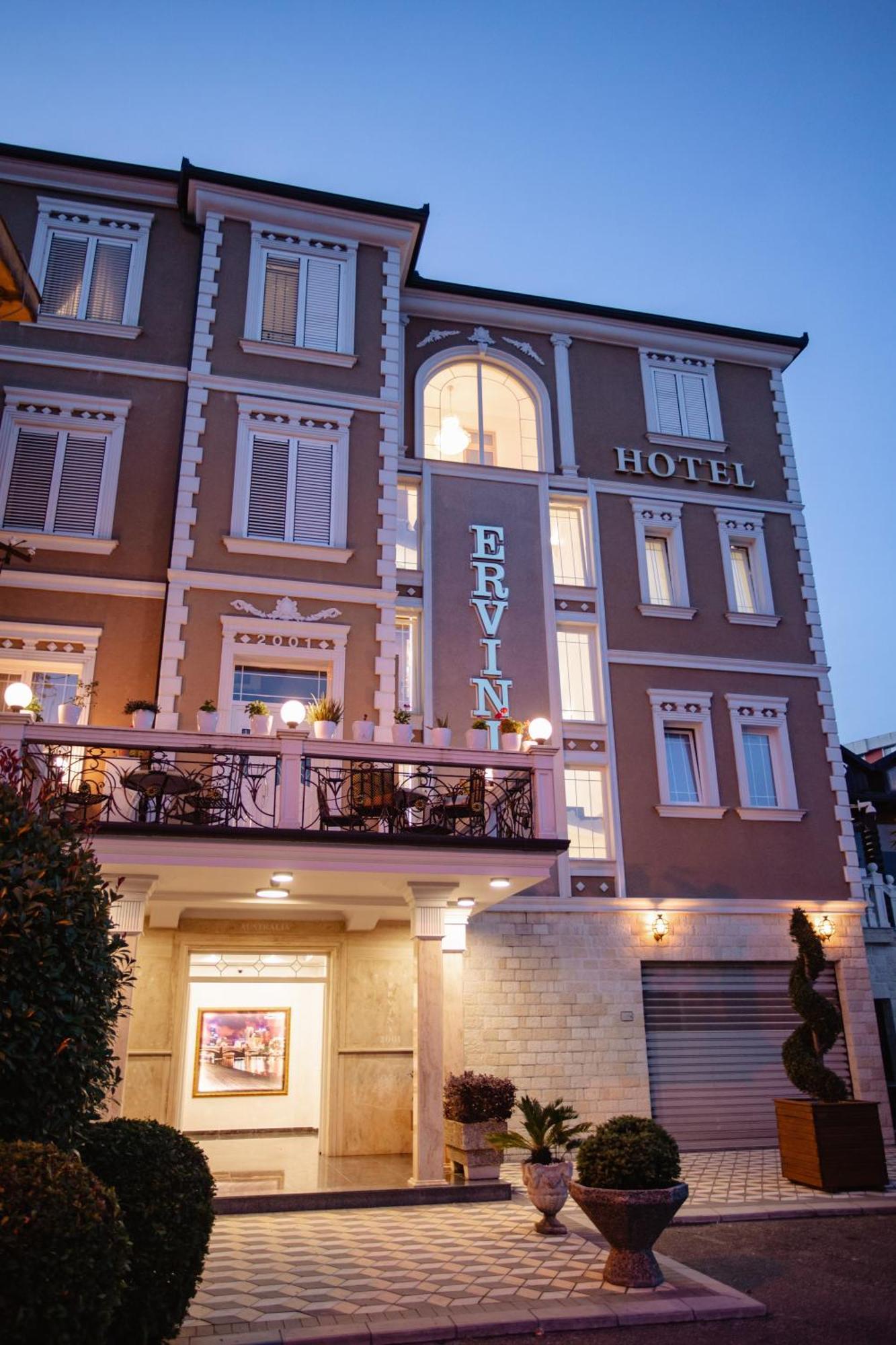 Ervini Boutique Hotel Shkodër 외부 사진